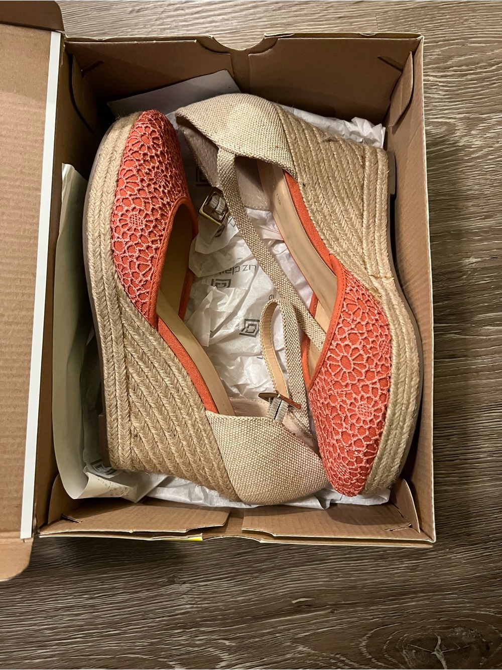 Liz Claiborne Espadrille Wedge Sandals Women's 10M Coral Lace Ankle Strap